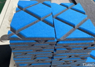 De poliéster da fibra a tela 100% de estofamento envolveu os painéis de parede 3D acústicos GB8624B1