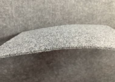 O poliéster não tecido cinzento da cor sentiu para o som interior do carro - absorvendo